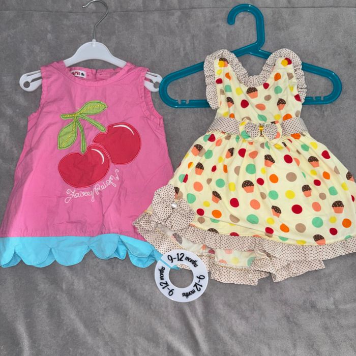 Lot robes manches courtes bébé fille 9 mois