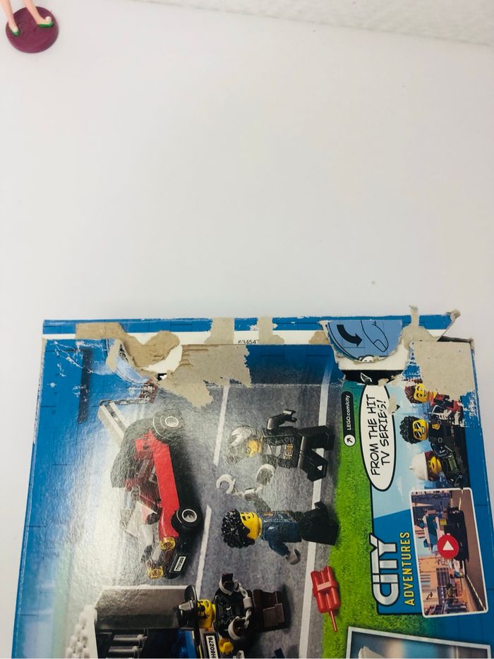 LEGO 60276 City Police Le Transport des Prisonniers - photo numéro 6