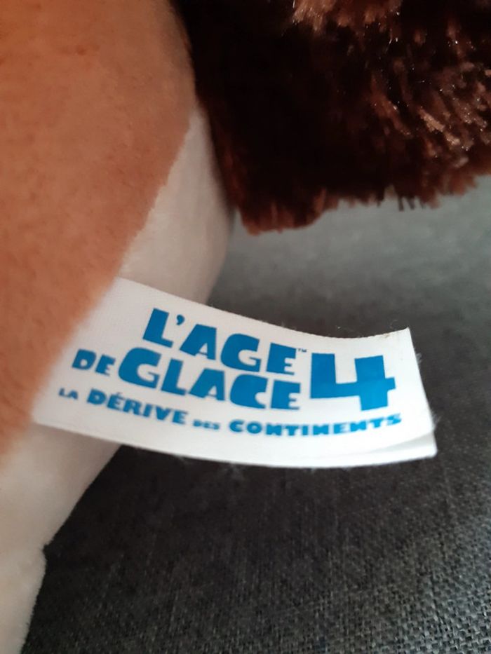 Peluche / doudou Scrat L'Age de glace 4 - photo numéro 6