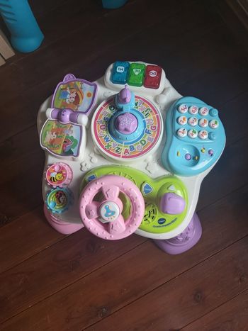 Table d activite vtech
