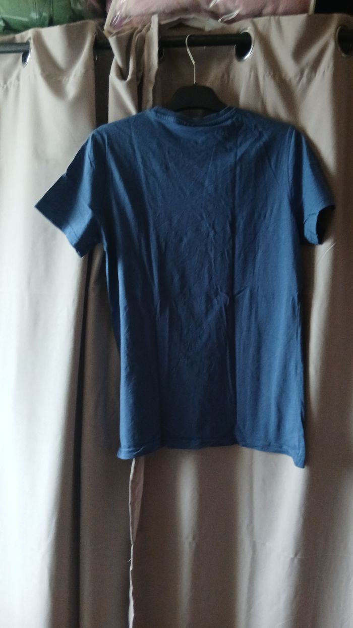 Tee-shirt Naruto - photo numéro 2