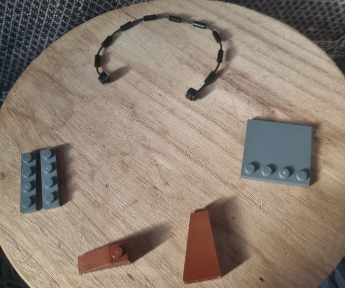 Lot diverse pièces Lego Ninjago City Chase - photo numéro 1