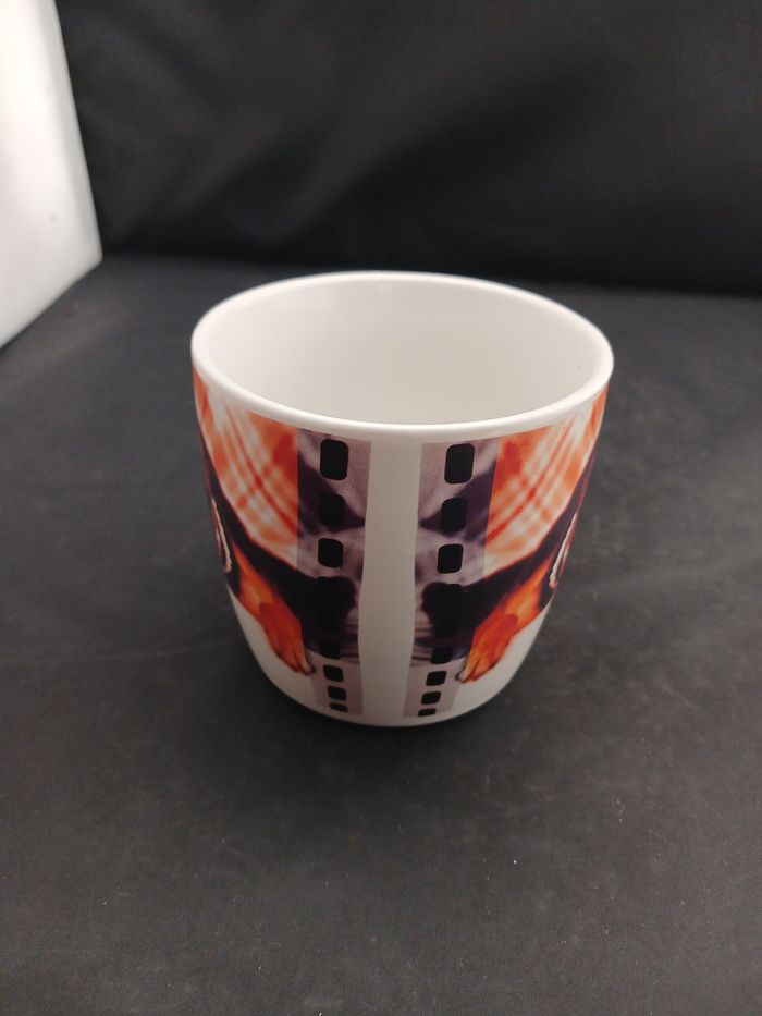 Tasse avec chien en céramique - photo numéro 3
