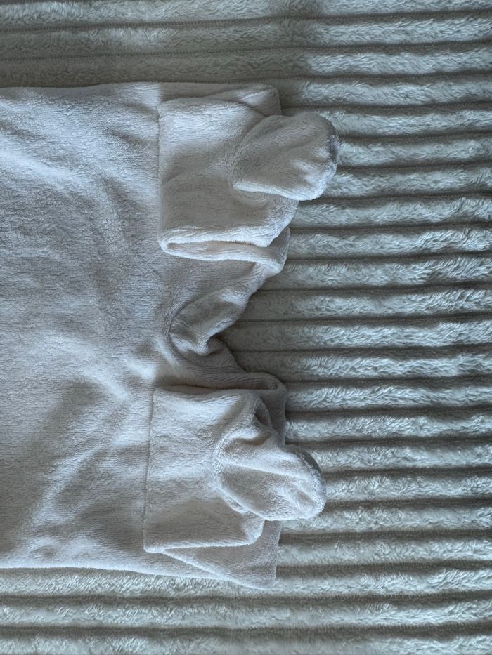 Pyjama tout doux - Mixte - Kiabi - 6 mois - Excellent état - photo numéro 9