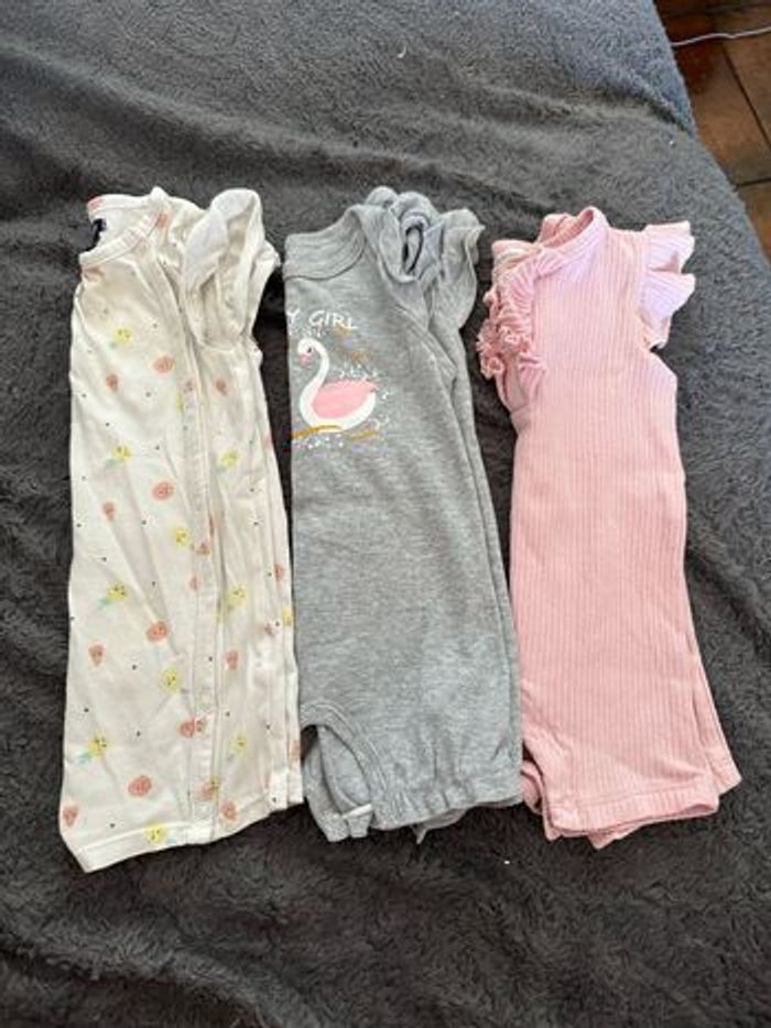 Énorme lot 46 pièces fille 6 mois - photo numéro 7