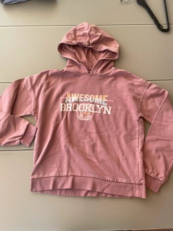 Sweat à capuche rose