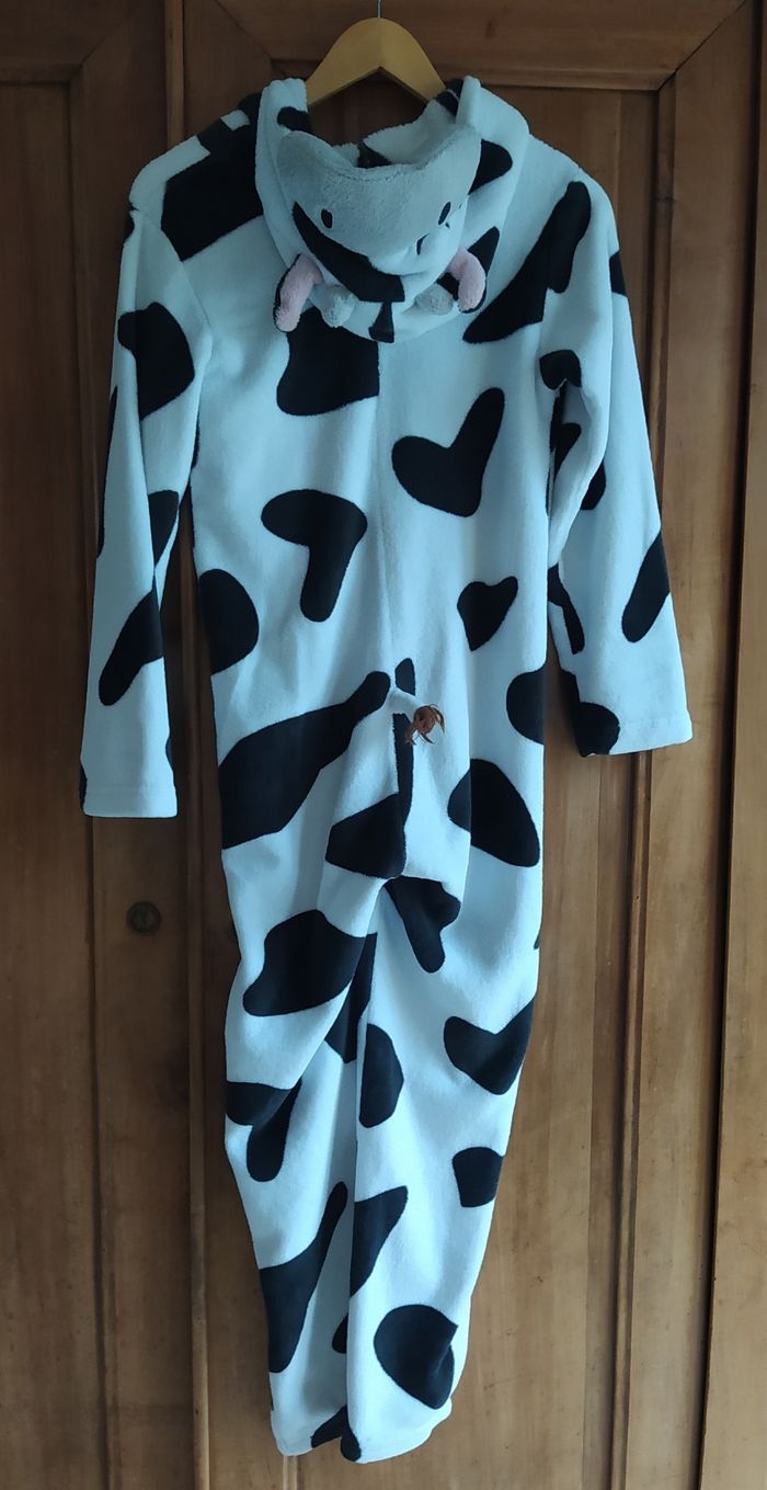 Combi pyjama vache taille 12 ans. - photo numéro 2