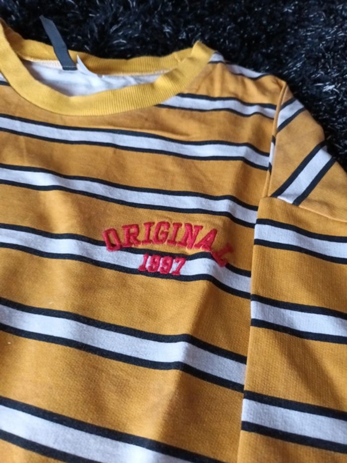 vends tee-shirt à manches longues - photo numéro 3