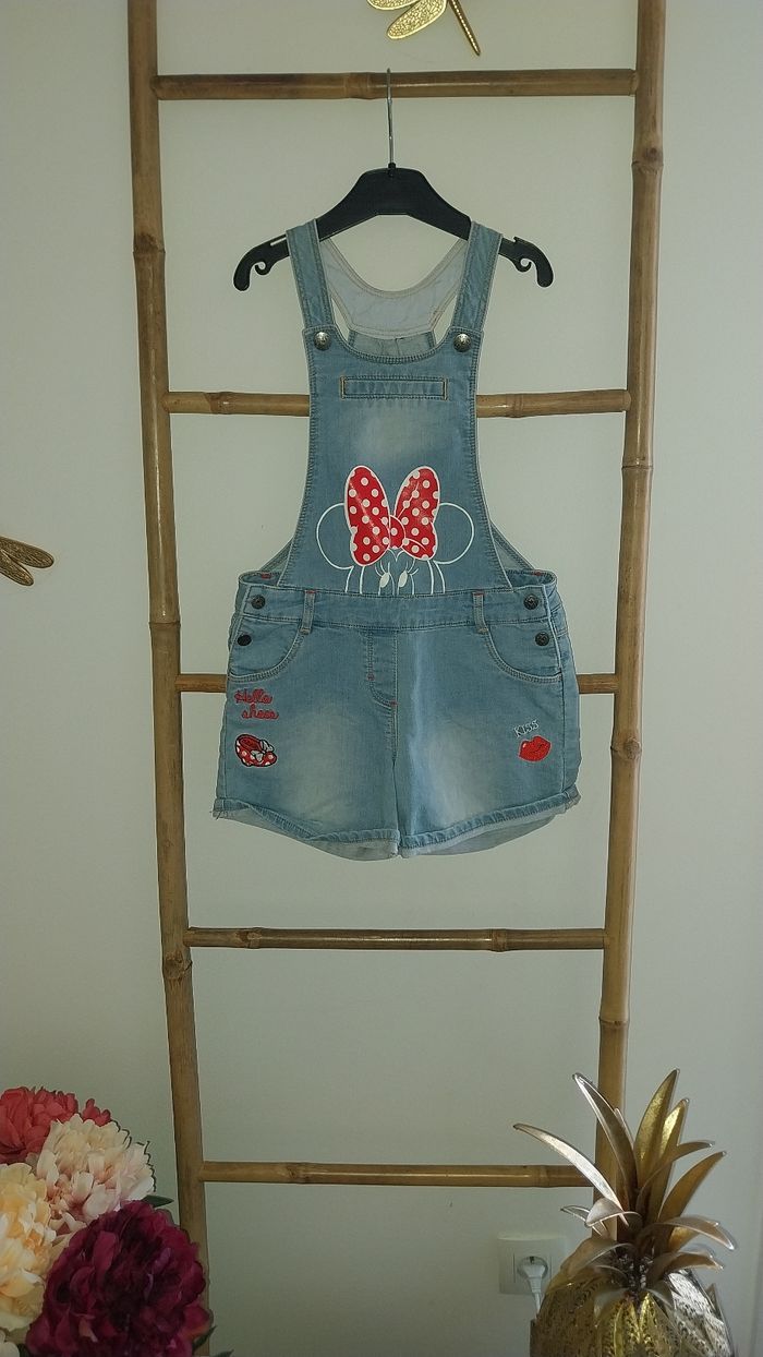Combishort/ Salopette short DisneyxOrchedtra jean 8 ans Très bon état