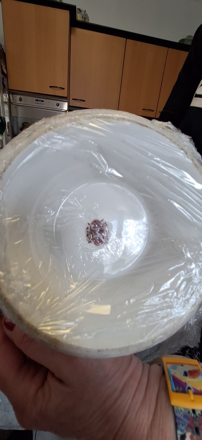 Soupière en porcelaine de Limoge avec son poinçons - photo numéro 4