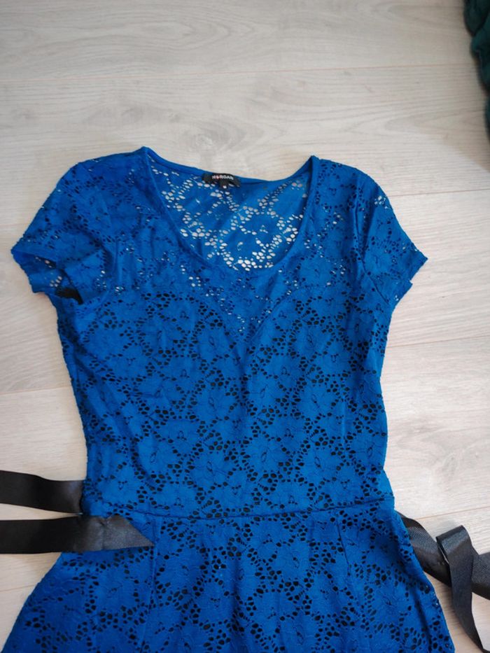 Robe courte. Taille 38. - photo numéro 2