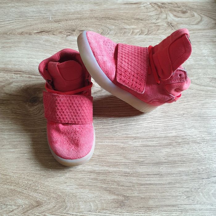 ⭐ Baskets Tubular Adidas en daim a scratch rouge pointure 25 ⭐