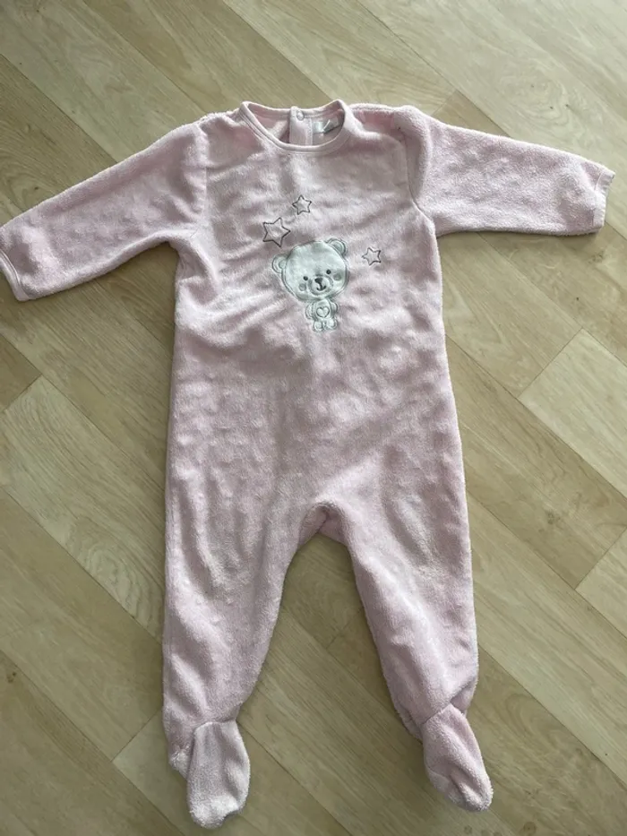 2 pyjamas 12 mois fille - photo numéro 4