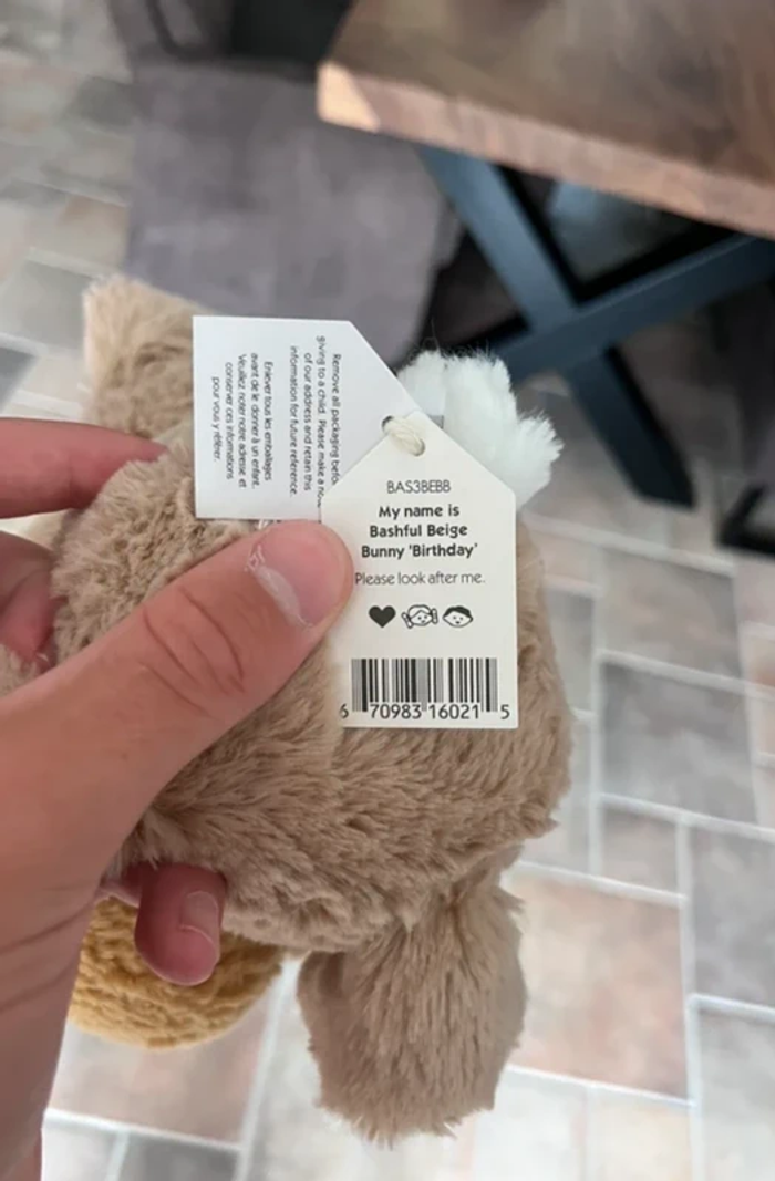 Jellycat timide beige lapin anniversaire - photo numéro 3