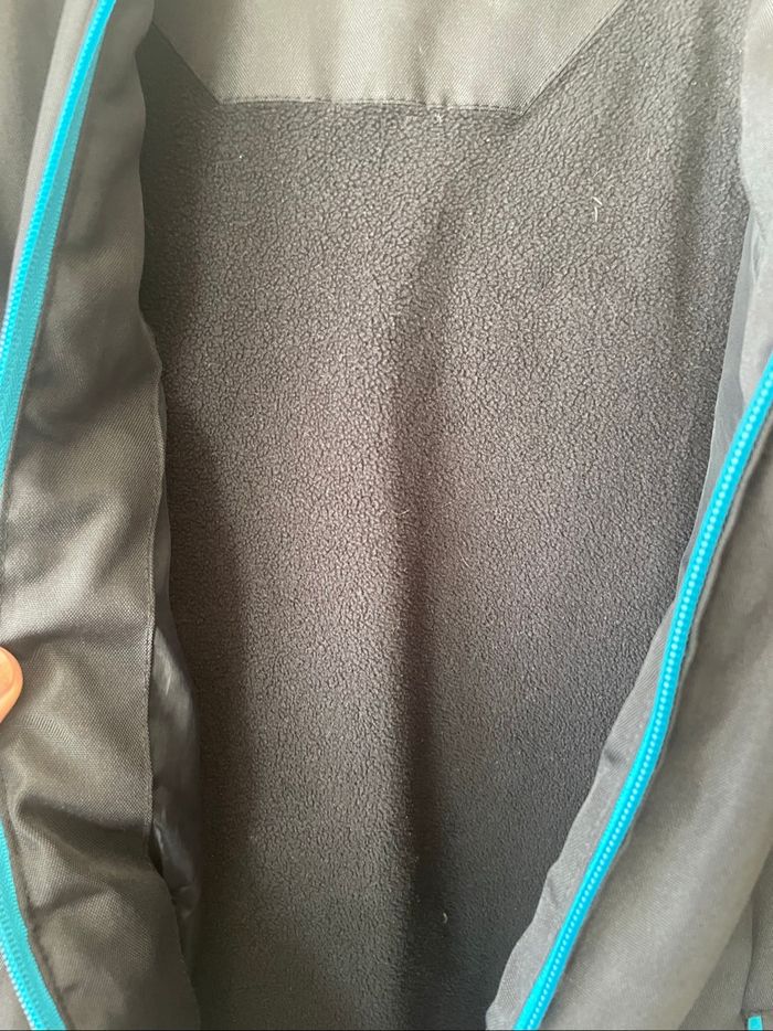 Manteau avec capuche Umbro - taille 16/17 ans - photo numéro 5