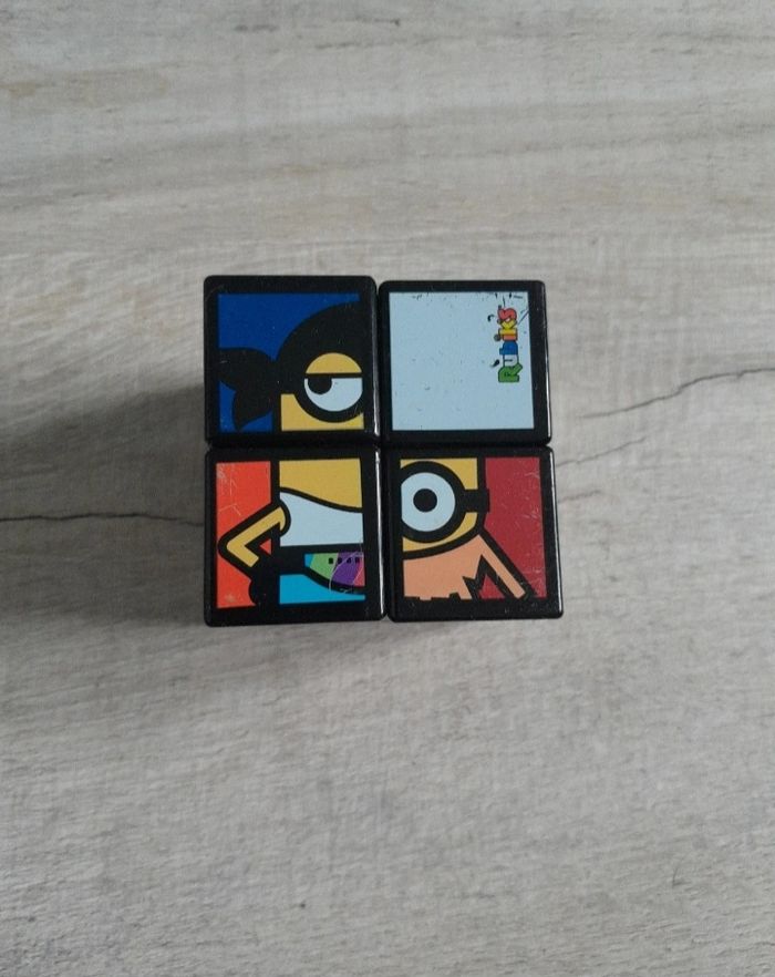 Rubik's cub moi moche et méchant - photo numéro 6