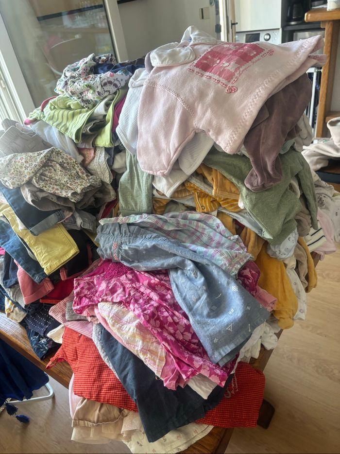 Vêtements filles et garçons 0/6 mois