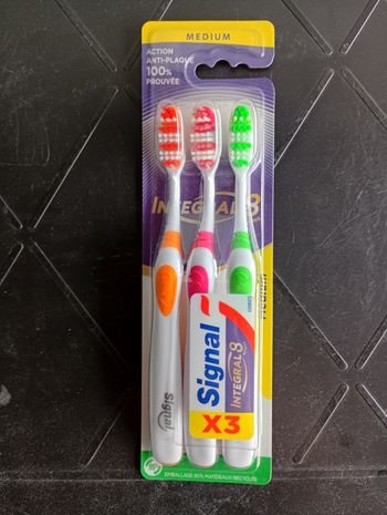 Lot brosse à dents signal