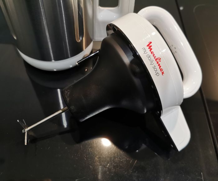 Vend Appareil à Soupe Marque Moulinex - Easy Soupe - photo numéro 4