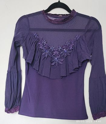 Haut manches longues brodé/ perlé violet T38