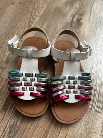 Sandalettes fille taille 23