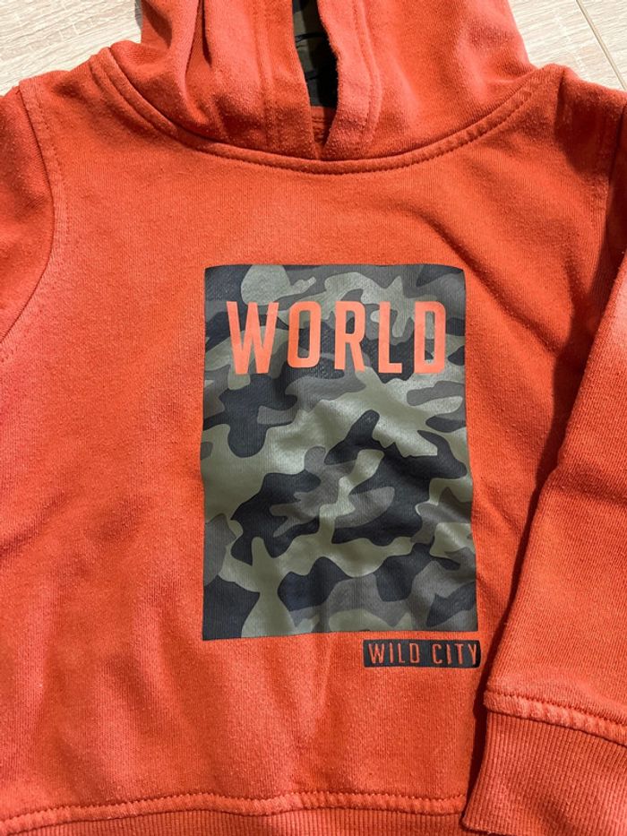 Sweat orange - photo numéro 2