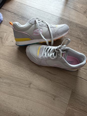 Baskets Skechers femme