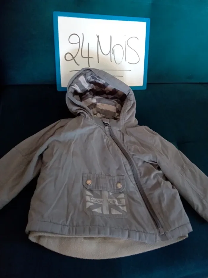 Blouson 2 en 1.     24mois