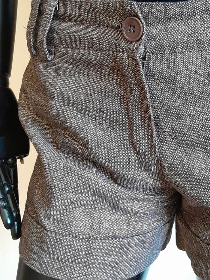 Short hiver taille haute T40 gris et dorée MYSTIC - photo numéro 4