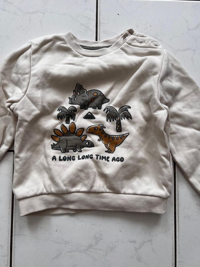 Pull dinausore