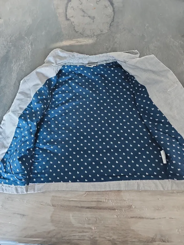 Veston de costume 8 ans - photo numéro 2