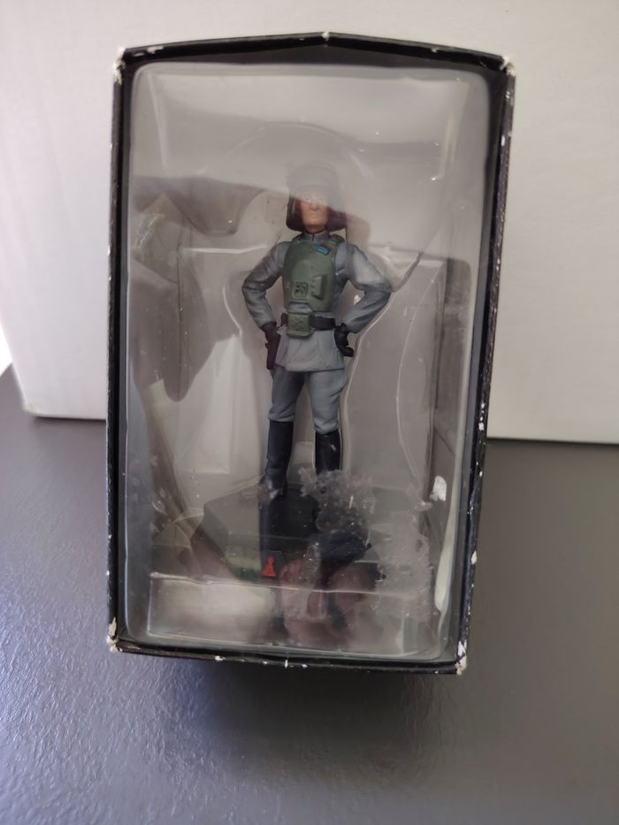 Figurine commandant At-AT star wars