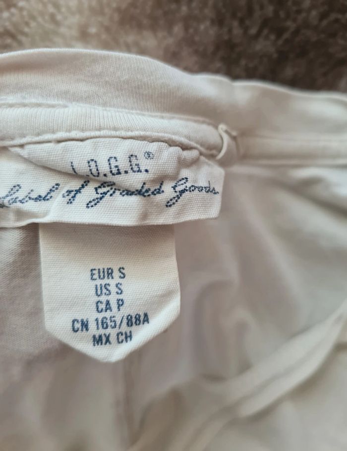 Tshirt taille S Strange things - photo numéro 3