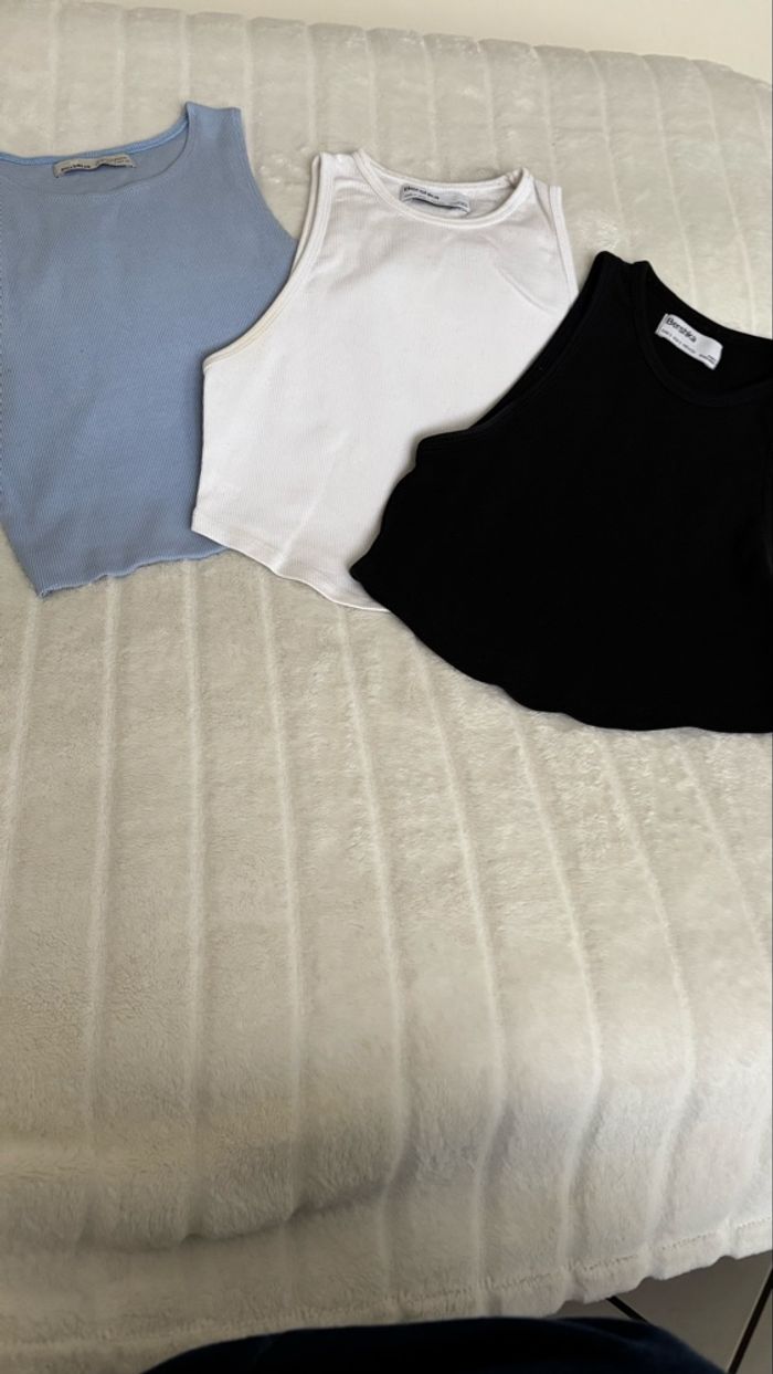 Lot débardeurs BERSHKA Taille S - photo numéro 2