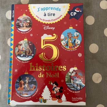 5 histoires de Noël : j’apprends à lire avec les grands classiques