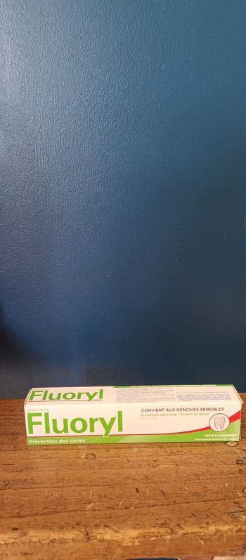 Dentifrice fluoryl neuf