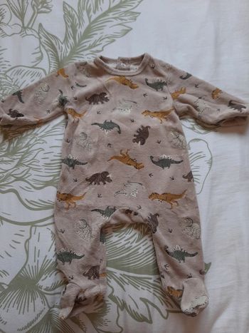 Pyjama dinosaure 3mois