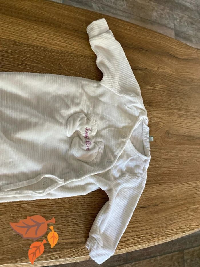 Pyjama 3 mois - photo numéro 2