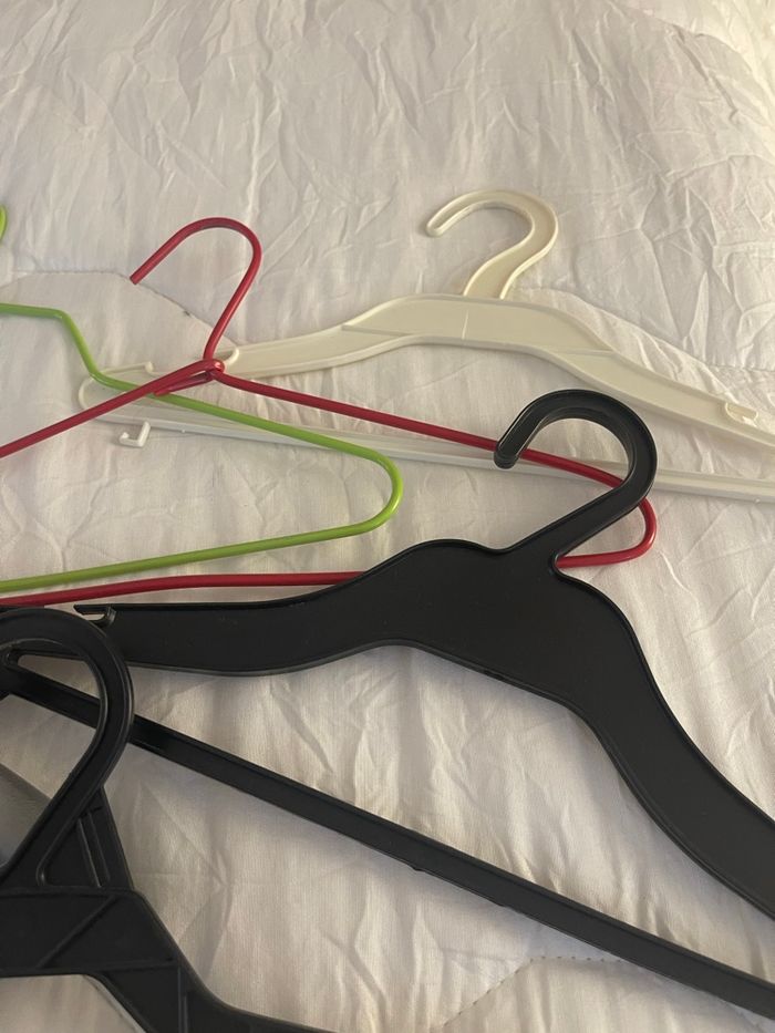 Lot de 12 cintres enfants - photo numéro 7