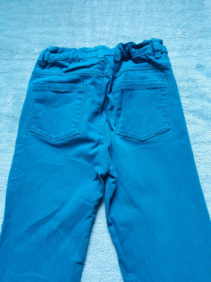 Très beau jean 10 ans - photo numéro 2