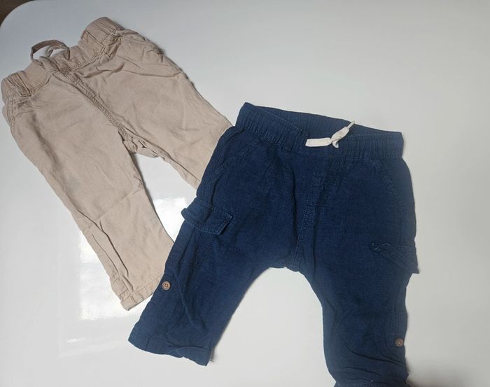 Lot de 2 pantalons taille 6 mois