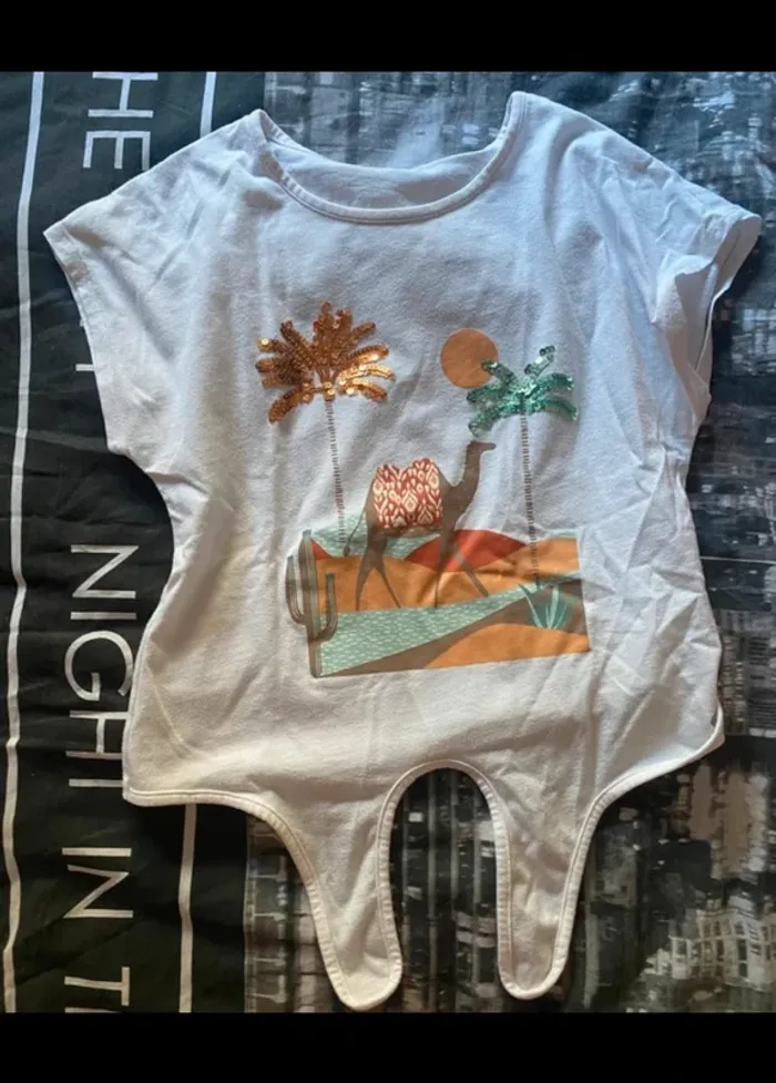 Lot vêtements fille 8 ans - photo numéro 9