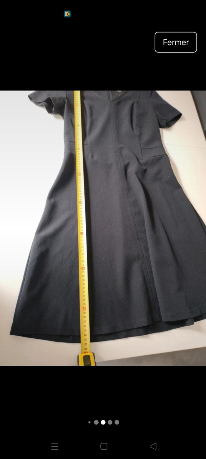 Robe noire - photo numéro 4