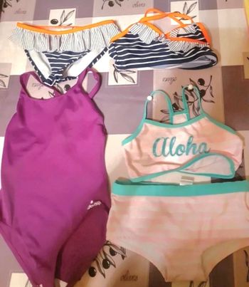 🌸 Beau lot de 3 maillots de bain fille – Taille 8 ans 🌸