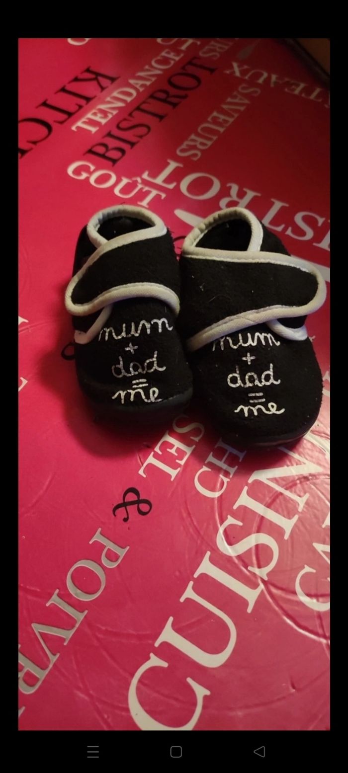 Chaussons taille 20