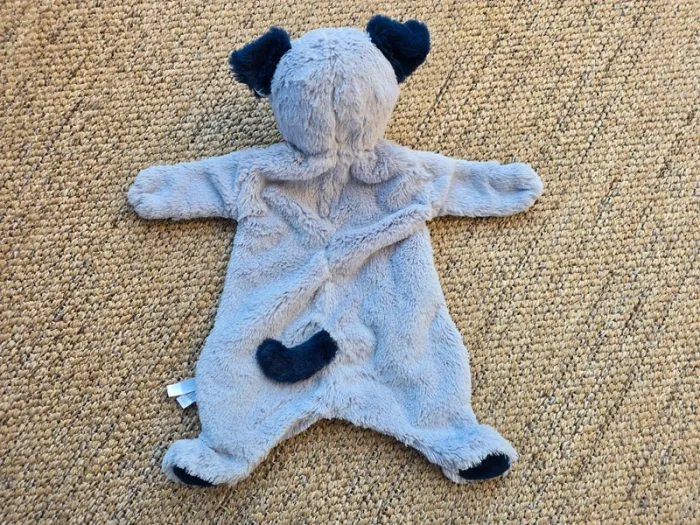 Douglas : Sshlumpies doudou peluche / Chien bleu Toutou à cajoler
Suivre - photo numéro 8