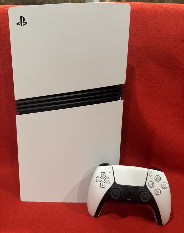 Console Sony PlayStation 5 Pro PRO PS5 2 To avec manette DualSense CIB - photo numéro 3