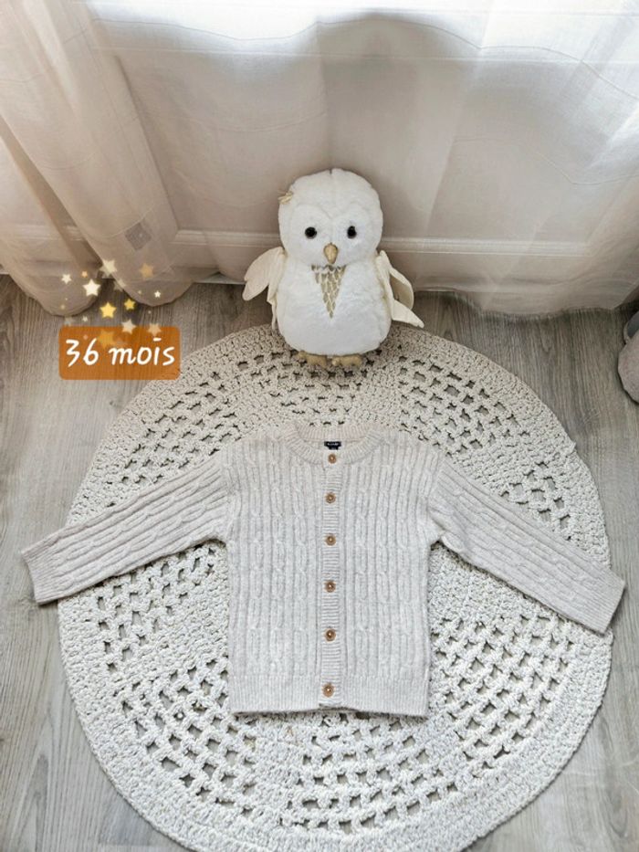 Boy: gilet mailles Kiabi neuf 36 mois