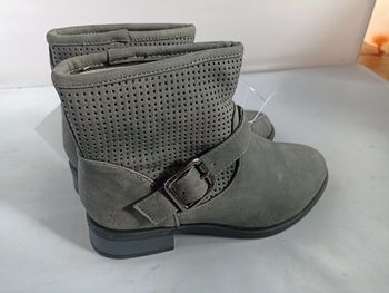 Bottines grises taille 30
