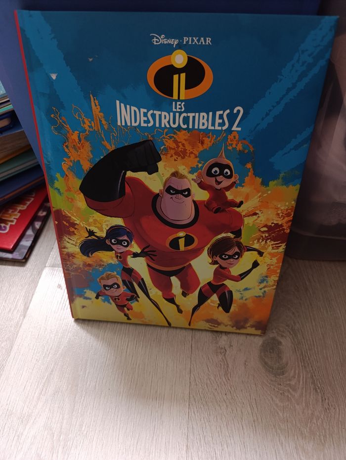 Livre Disney - photo numéro 2